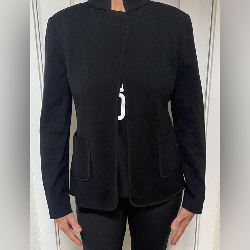 St John Caviar Black Jacket - Picture 3 of 9